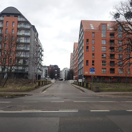 Przytulny Apartament Blisko Motlawy I Neptuna Gdansk Ngoại thất bức ảnh