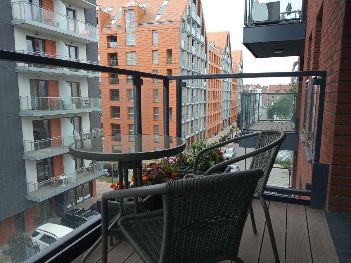 Przytulny Apartament Blisko Motlawy I Neptuna Gdansk Ngoại thất bức ảnh